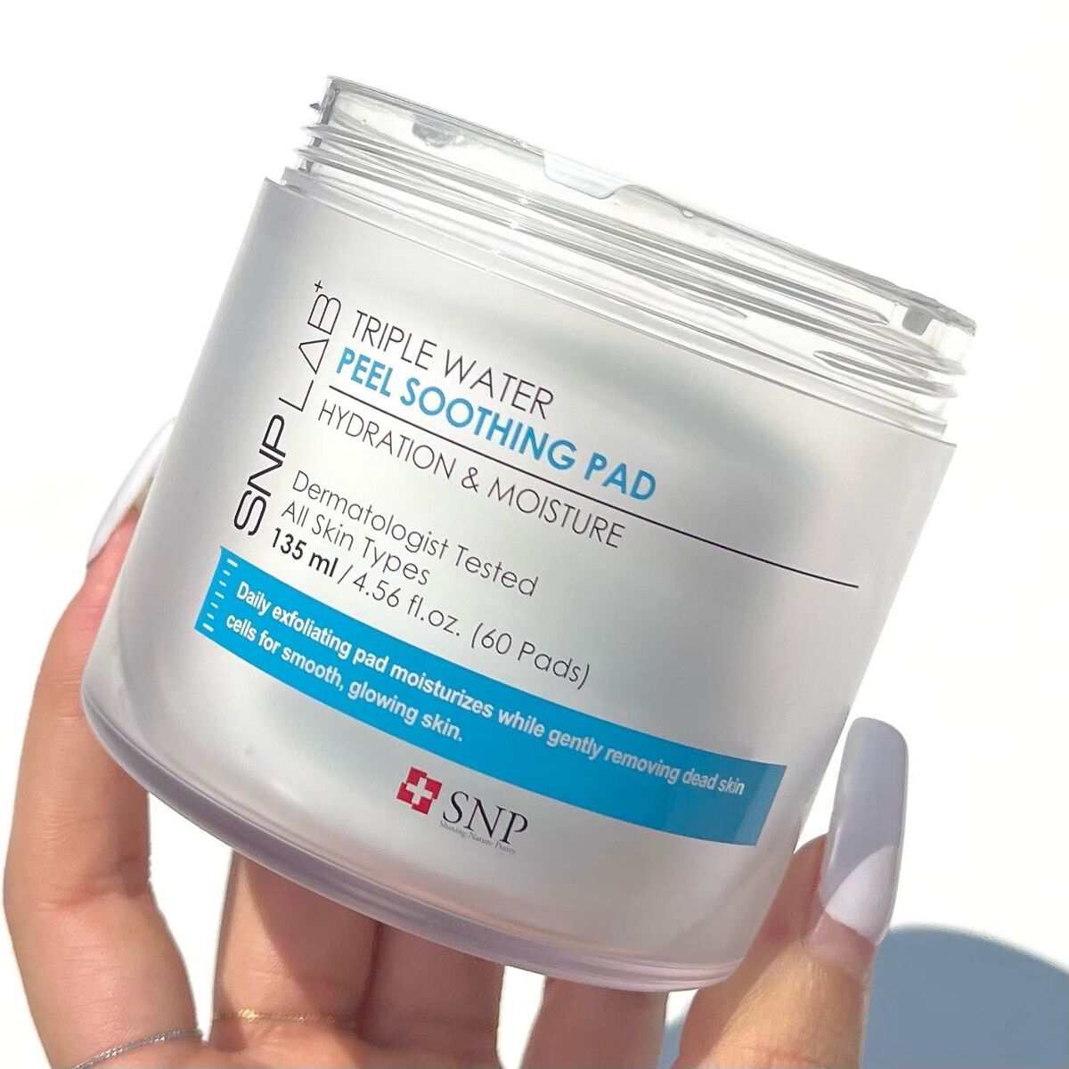 TRIPLE WATER PEEL SOOTHING PAD/SNP/ピーリングを使ったクチコミ（1枚目）