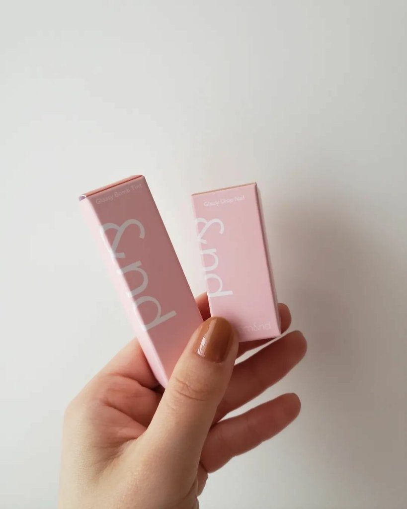 アンドバイロムアンド グラッシーボムティント/&nd by rom&nd/リップティントを使ったクチコミ(1枚目)