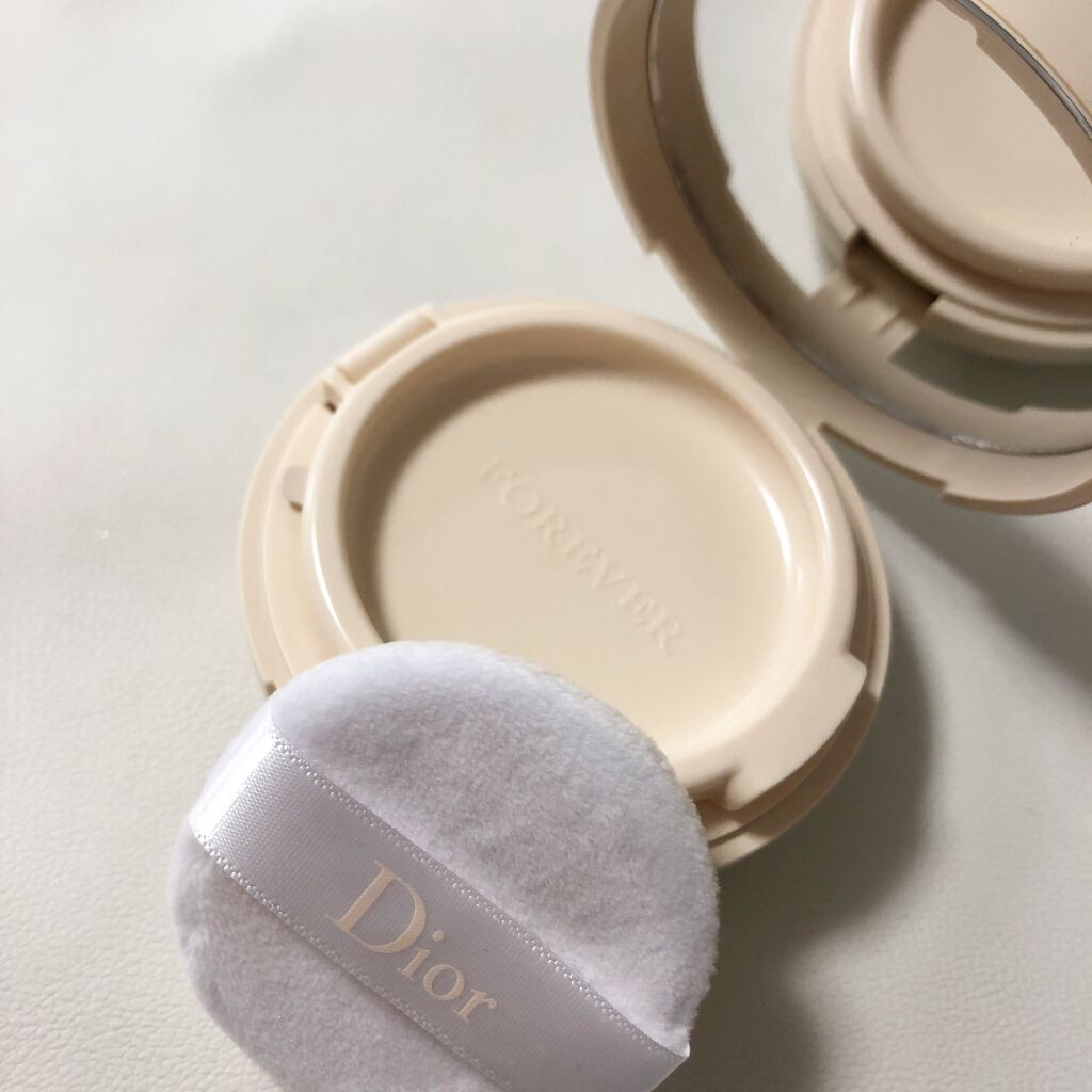 ディオールスキン フォーエヴァー クッション パウダー/Dior/ルースパウダーを使ったクチコミ(2枚目)