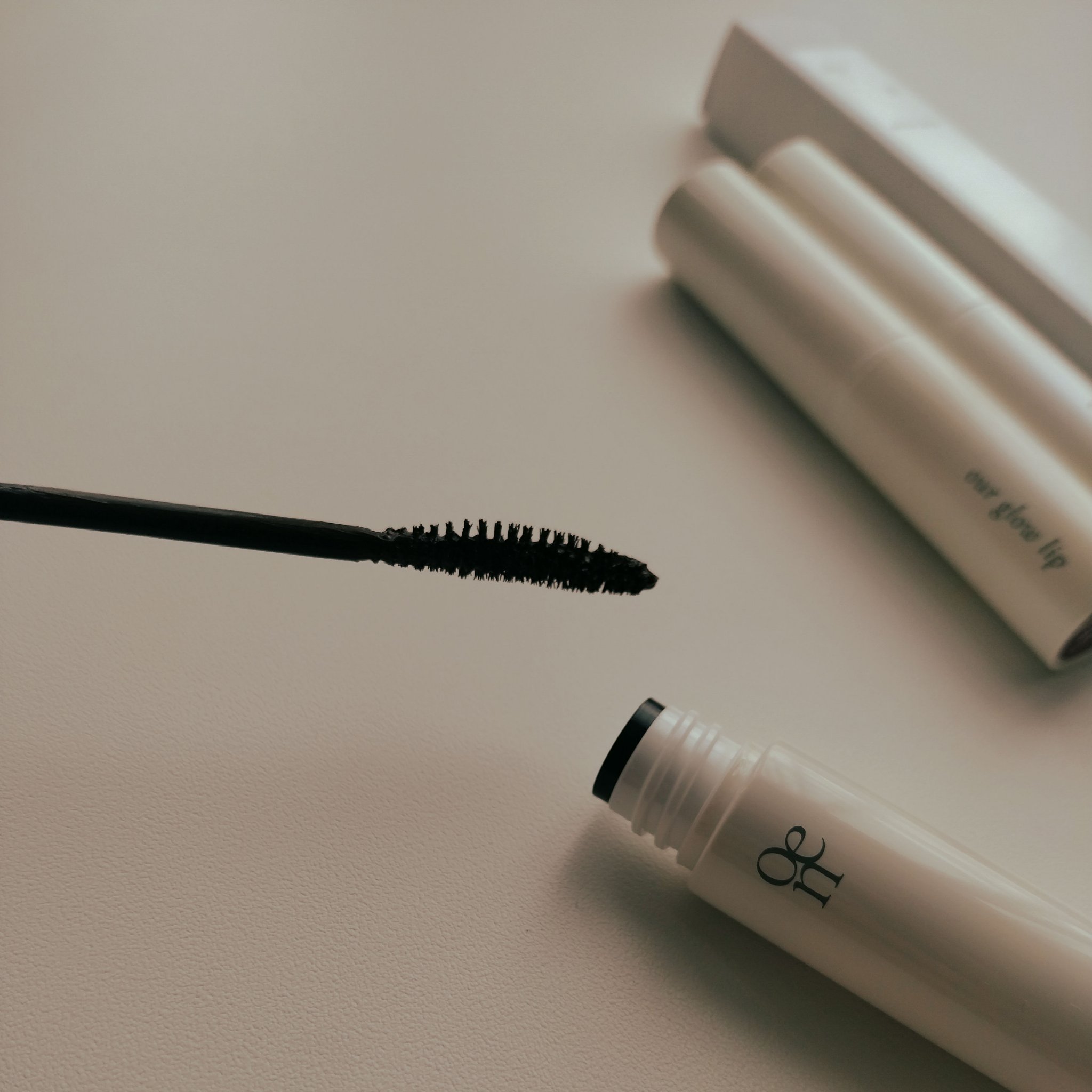 oenir エアリーフィットマスカラ