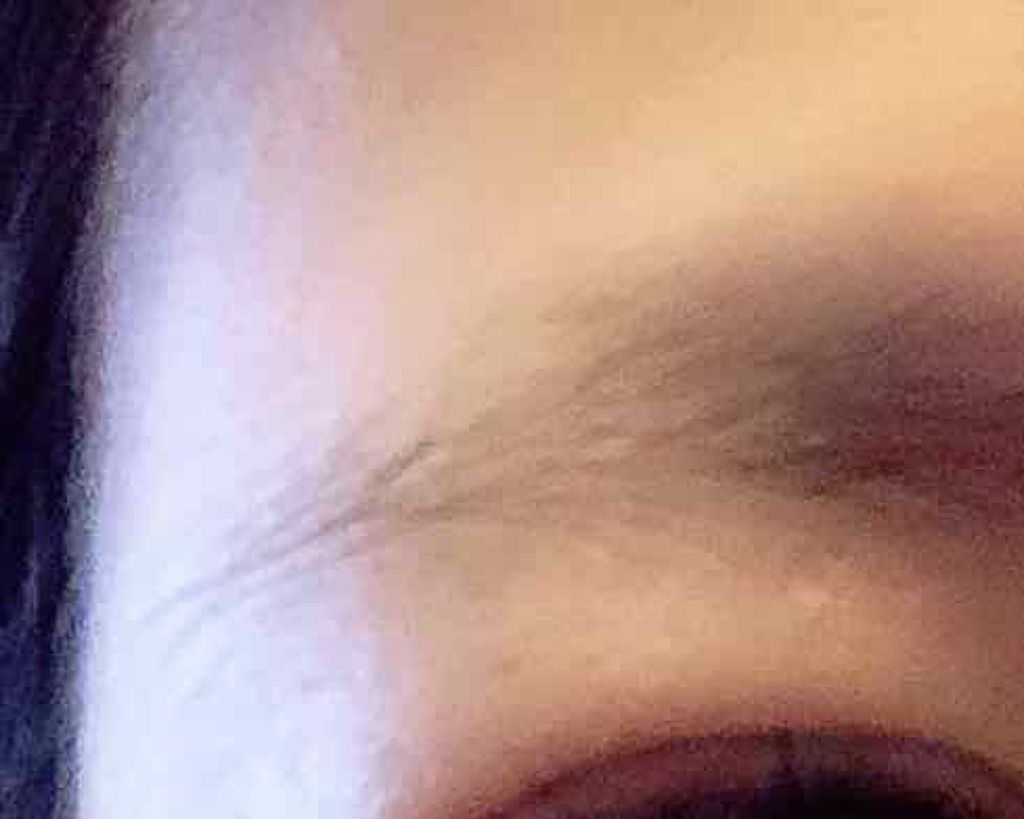 デザイニングアイブロウN/KATE/パウダーアイブロウを使ったクチコミ（3枚目）