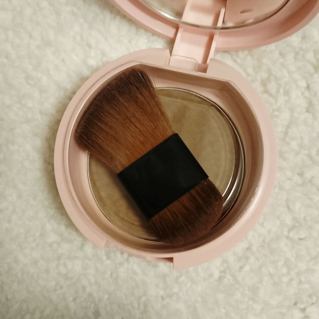 フーミー ちっちゃ顔シャドウ/WHOMEE/シェーディングを使ったクチコミ（2枚目）