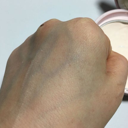 スノービューティー ホワイトニング スキンケアパウダーP2021 /スノービューティー/プレストパウダーを使ったクチコミ(4枚目)