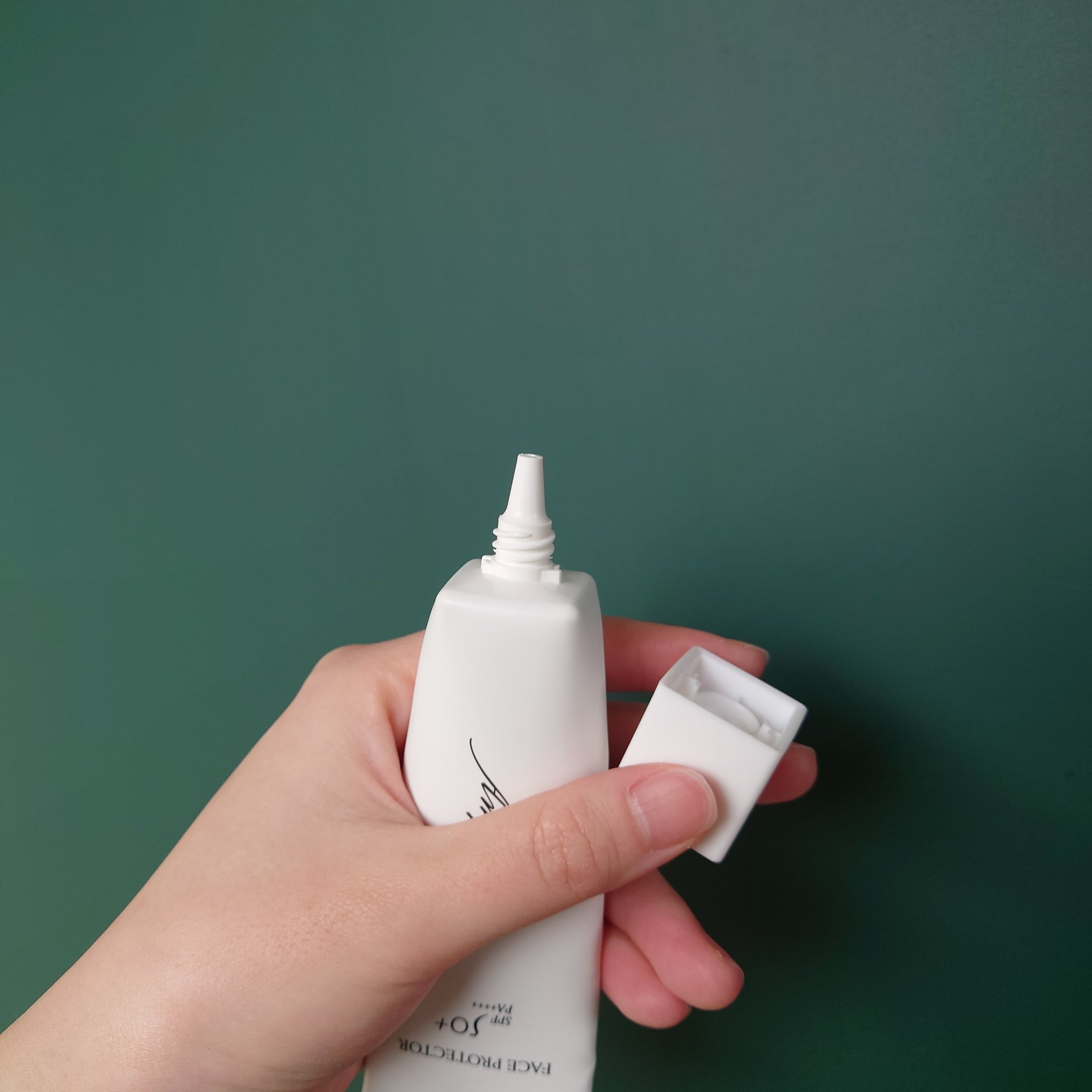 フェイスプロテクター/Amplitude/化粧下地を使ったクチコミ（2枚目）