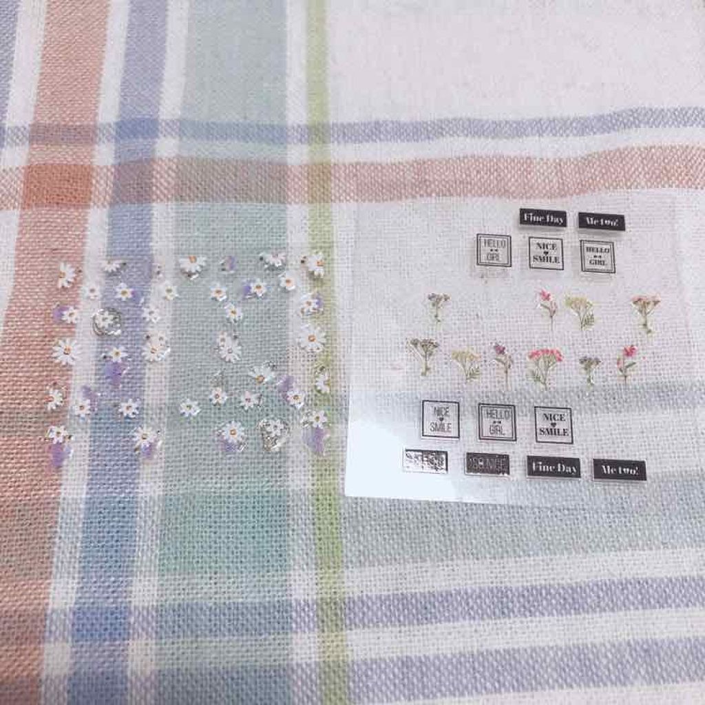 カラフルネイルズ/キャンメイク/マニキュアを使ったクチコミ(3枚目)