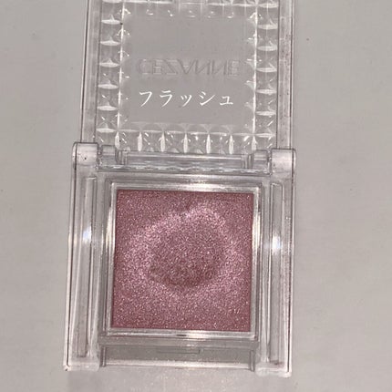 シングルカラーアイシャドウ/CEZANNE/単色アイシャドウを使ったクチコミ(3枚目)