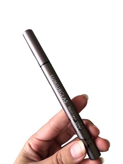 スキルレスライナー/LUMIURGLAS/リキッドアイライナーを使ったクチコミ(7枚目)