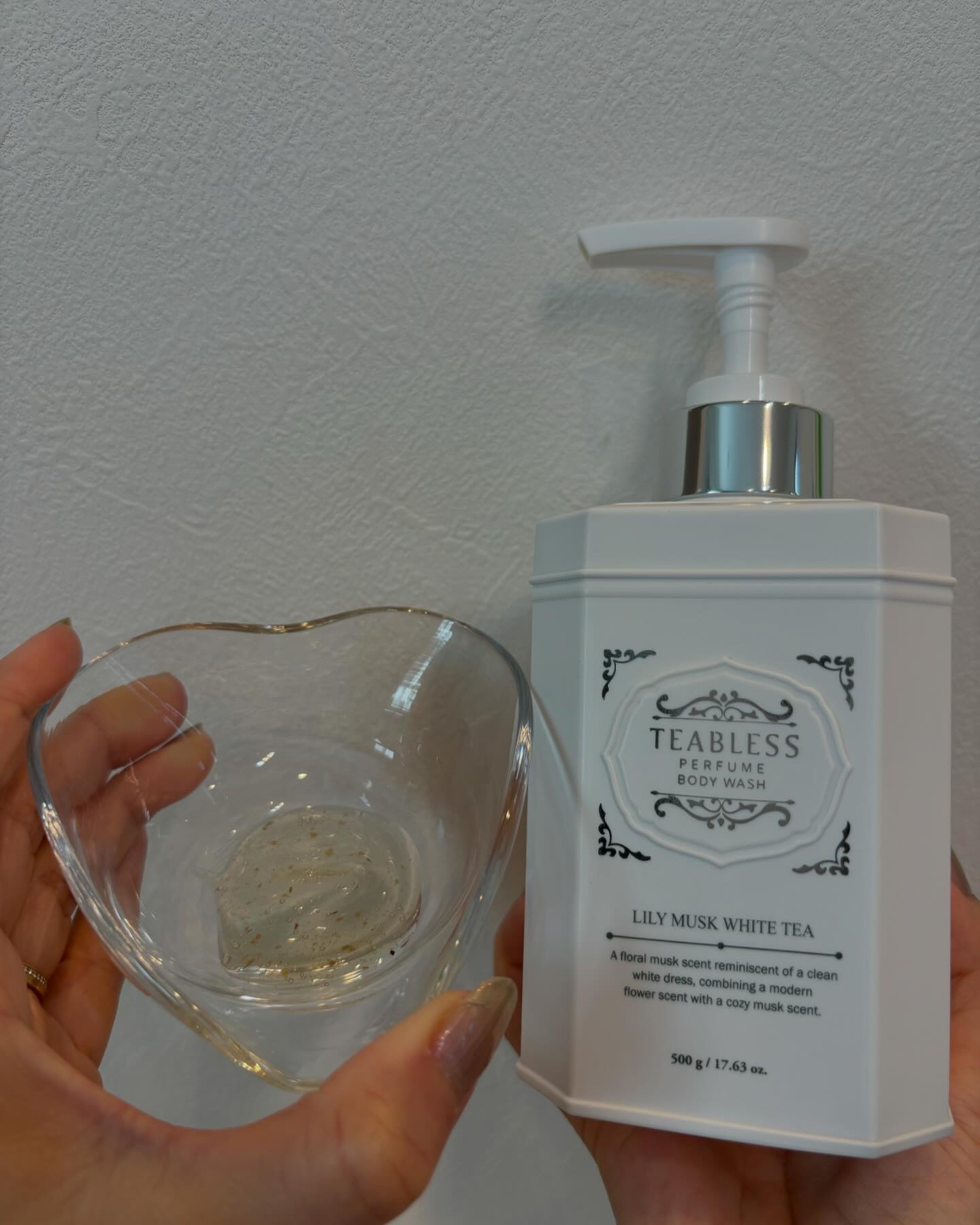 パフュームボディウォッシュ リリームスクホワイトティー/TEABLESS/ボディソープを使ったクチコミ（2枚目）