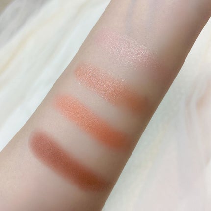 シルキースフレアイズ/キャンメイク/アイシャドウパレットを使ったクチコミ(3枚目)