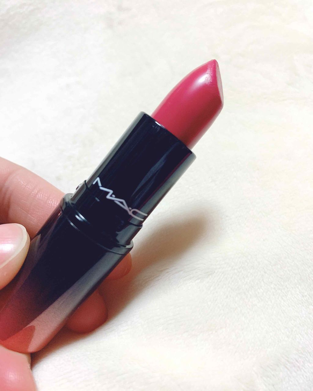 ラブ ミー リップスティック /M・A・C/口紅を使ったクチコミ（2枚目）