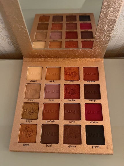 CHARM 16 COLOR EYESHADOW PALETTE/IMAGIC/アイシャドウパレットを使ったクチコミ(2枚目)