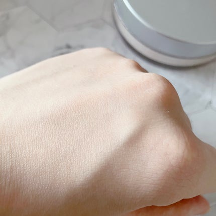 スージー エキスパート マイクロエアリーパウダーF/SUSIE N.Y./ルースパウダーを使ったクチコミ(3枚目)