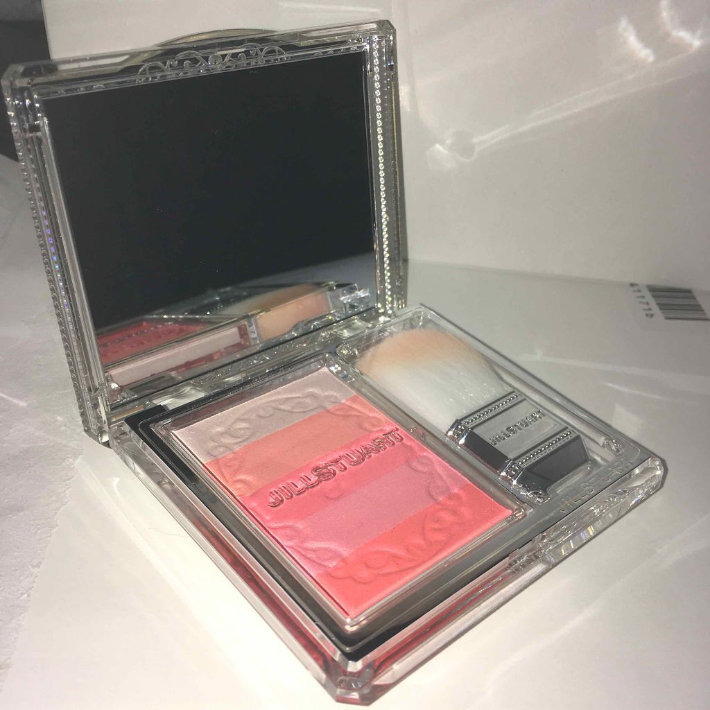 ブルーミングデュー オイルインブラッシュ/JILL STUART/パウダーチークを使ったクチコミ(1枚目)