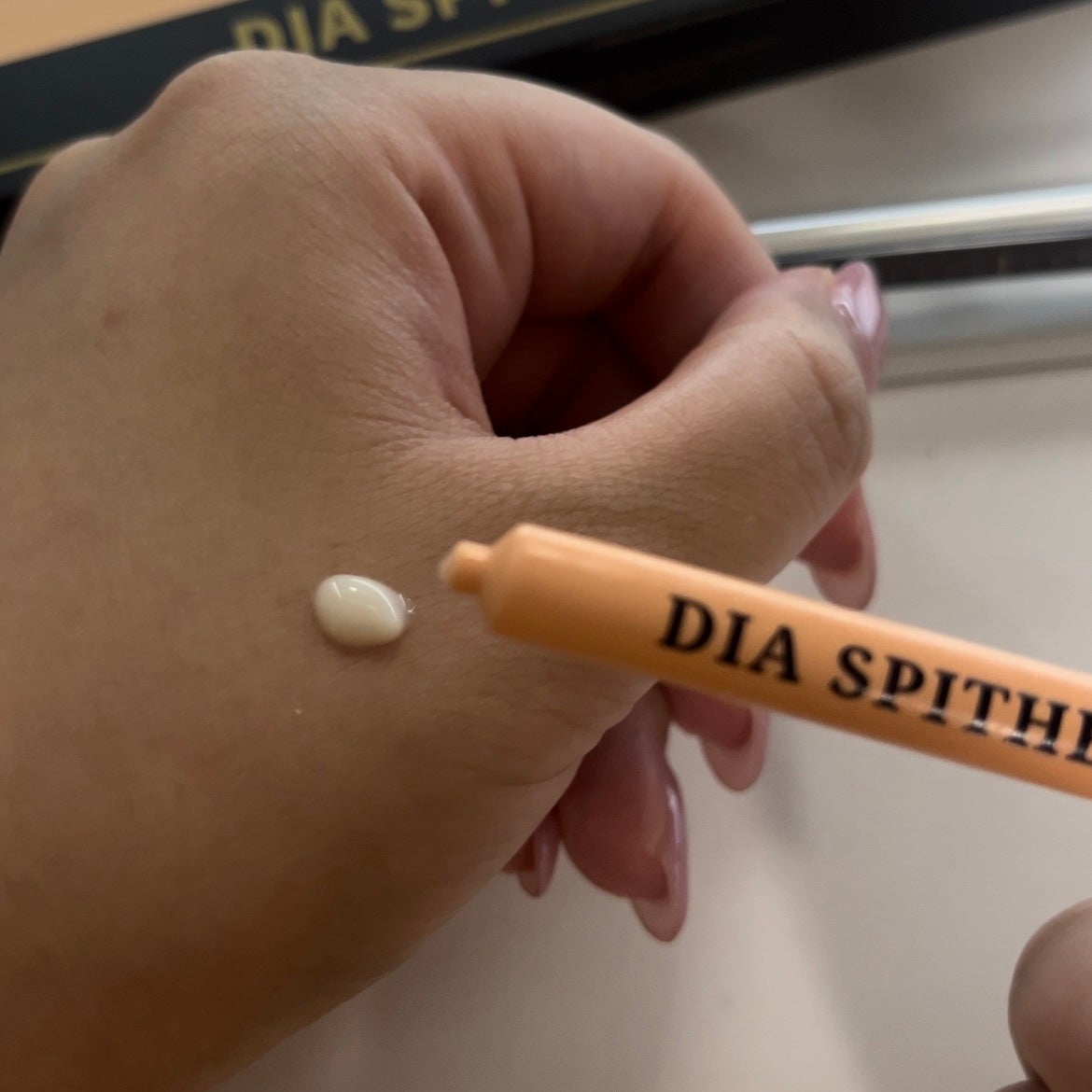 ダイヤスピキュール/NUDIQUE/美容液を使ったクチコミ(2枚目)