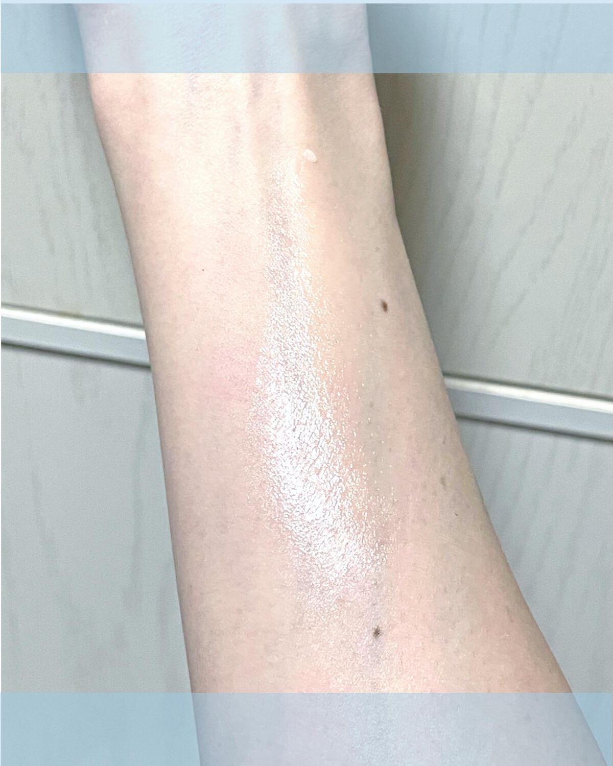 アトカミング保湿スティックバーム/VELY VELY/フェイスバームを使ったクチコミ(4枚目)