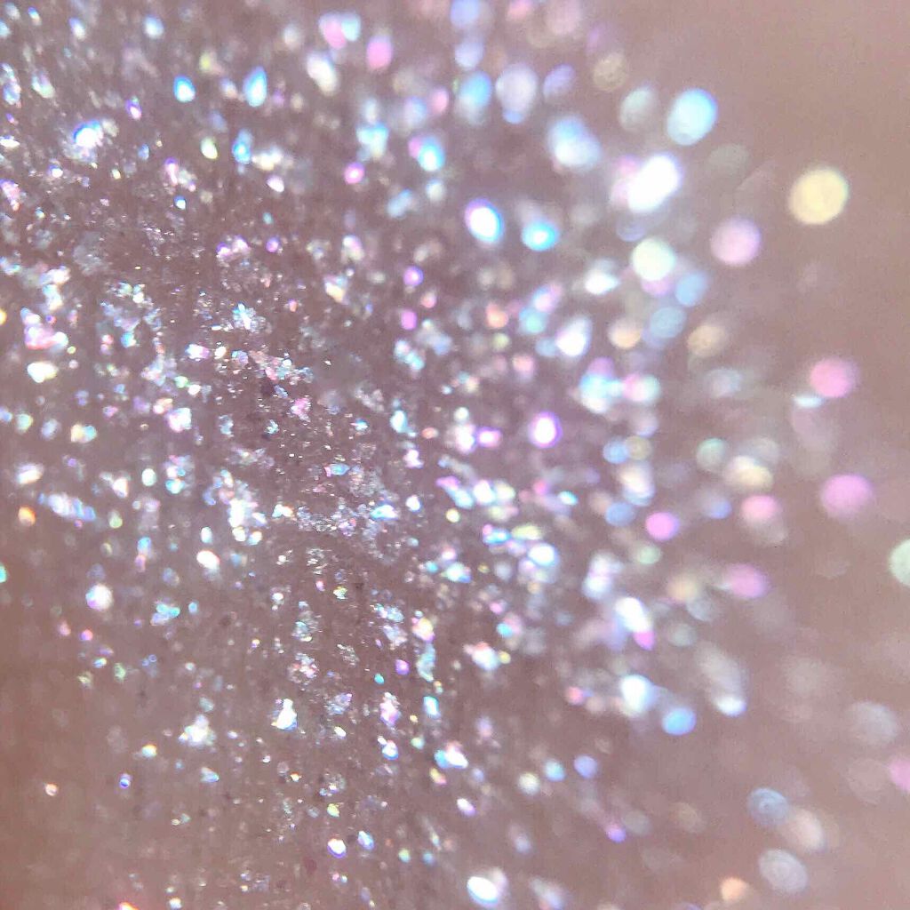 グリタリング アイカラー/レ・メルヴェイユーズ ラデュレ/単色アイシャドウを使ったクチコミ（3枚目）