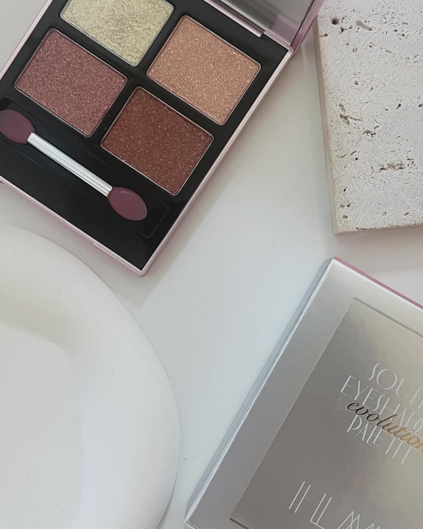 アイシャドウパレット/ILM/アイシャドウパレットを使ったクチコミ(2枚目)