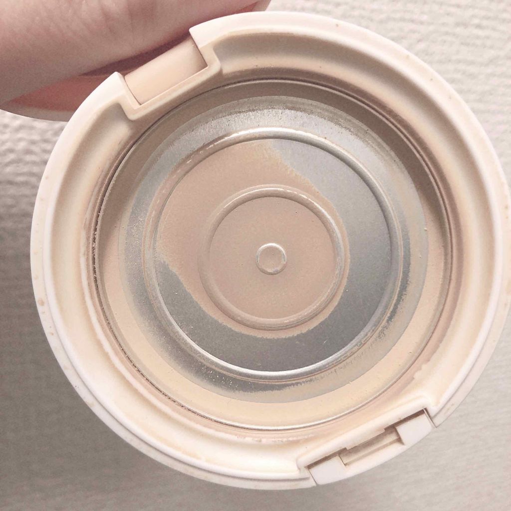 BBミネラルパウダー エンリッチ/毛穴パテ職人/プレストパウダーを使ったクチコミ（2枚目）