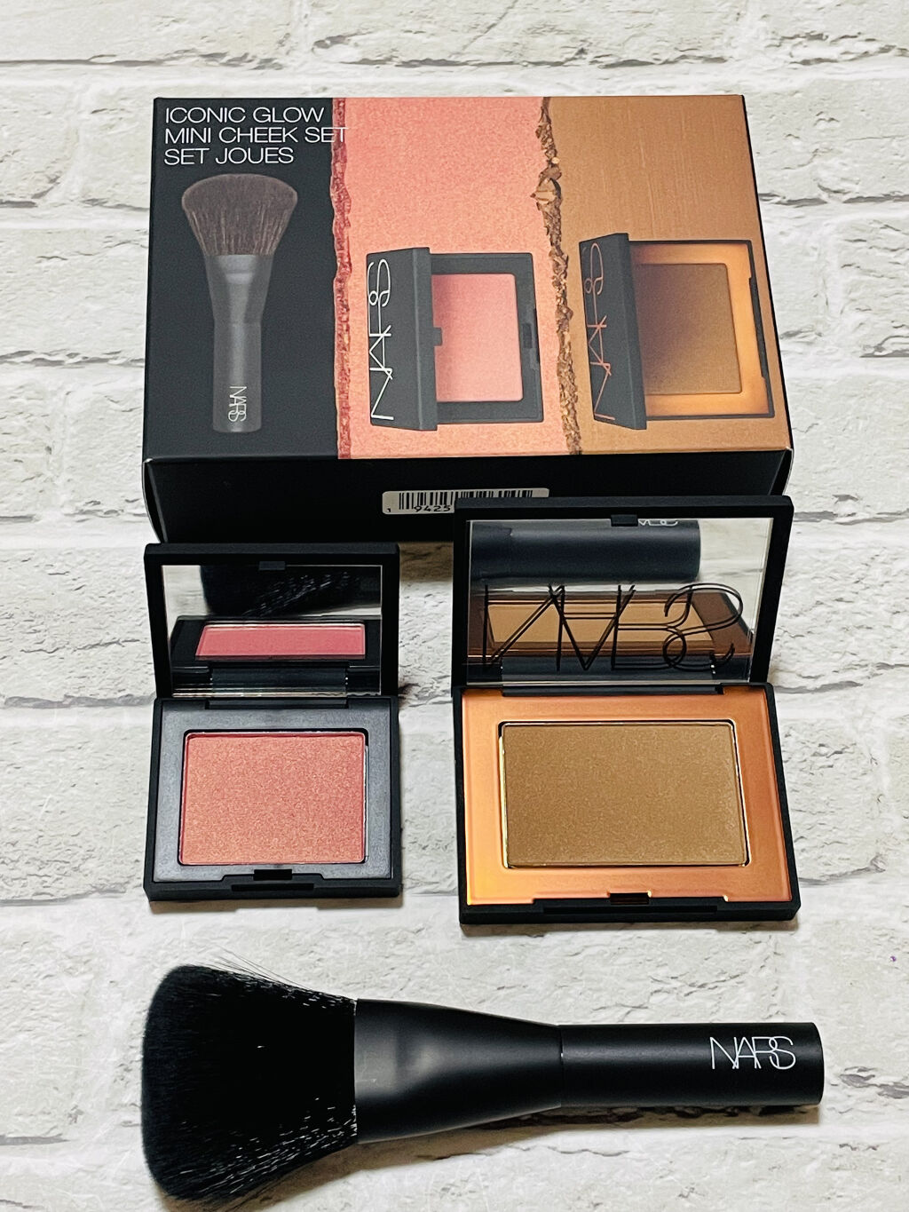 NARS アイコニックグロー ミニチークセットのクチコミ「NARS
アイコニックグロー　ミニチークセット

3,960円 (税込) 本体3,600円

.....」（2枚目）