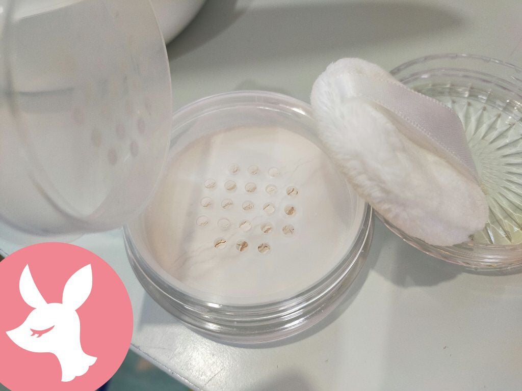 fresh_perfume on LIPS 「セザンヌ うるふわ仕上げパウダー03 ルーセントクリア✨✨使っ..」(2枚目)
