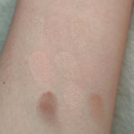 ブルベ  on LIPS 「今までで使ってきたマットアイシャドウの中で1番粉質がいいと思っ..」(4枚目)