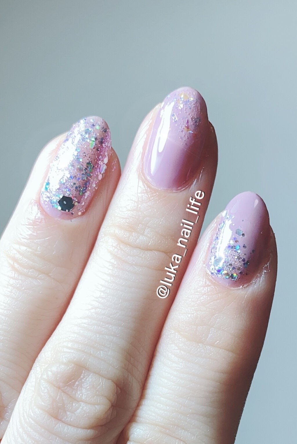 カラフルネイルズ/キャンメイク/マニキュアを使ったクチコミ(2枚目)