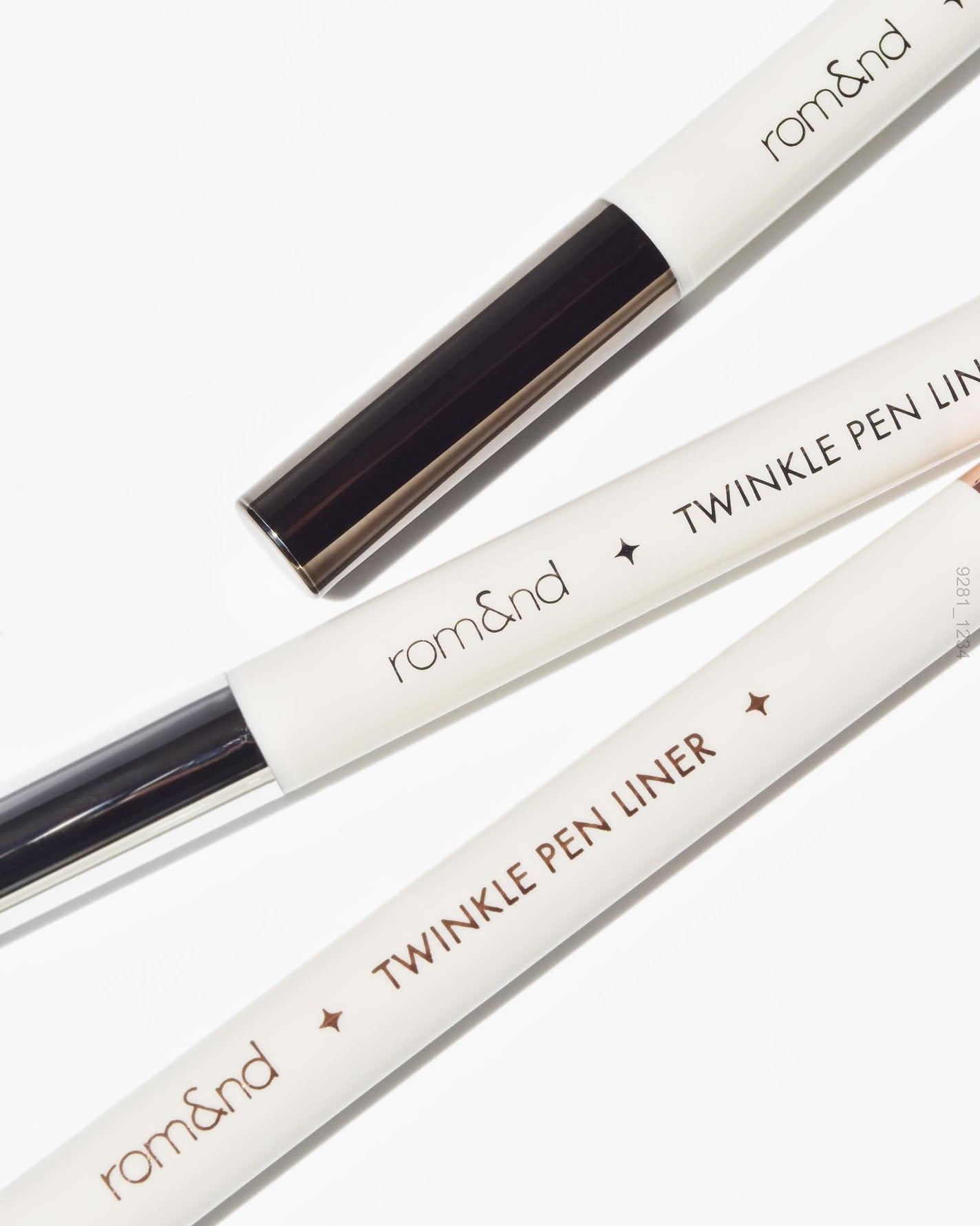 トゥインクルペンライナー/rom&nd/リキッドアイライナーを使ったクチコミ(1枚目)