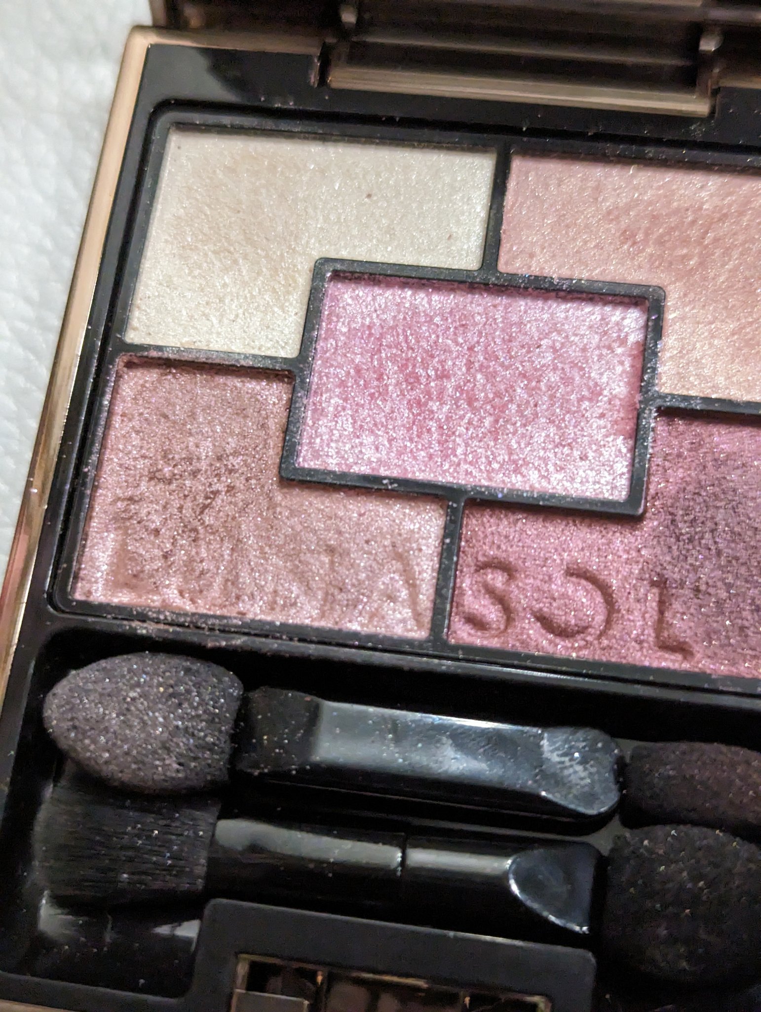 ジェミネイトアイズ N/LUNASOL/アイシャドウパレットを使ったクチコミ（3枚目）