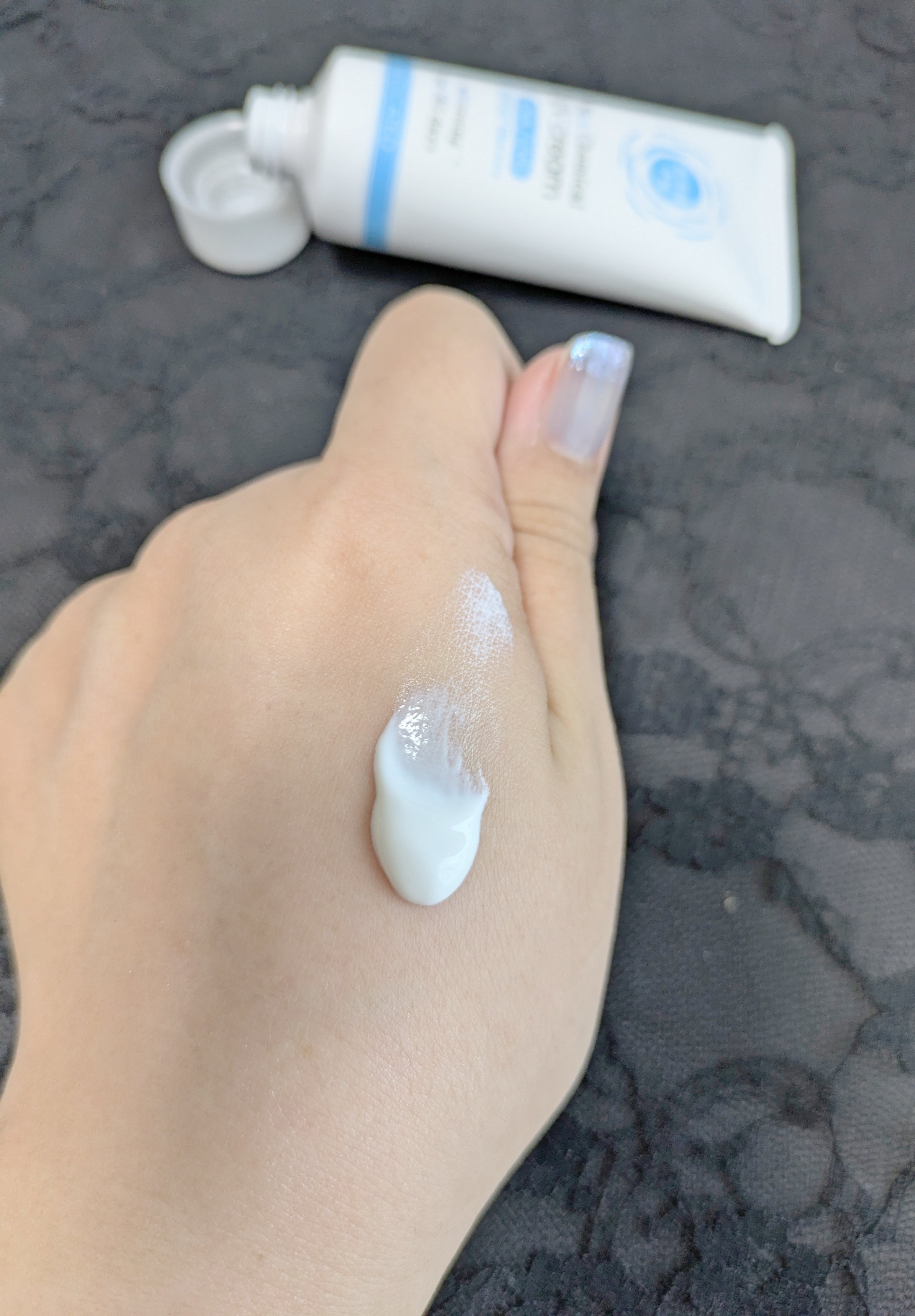 紫外線予報 ノンケミカル薬用美白UVクリームM/紫外線予報/日焼け止めクリームを使ったクチコミ（3枚目）