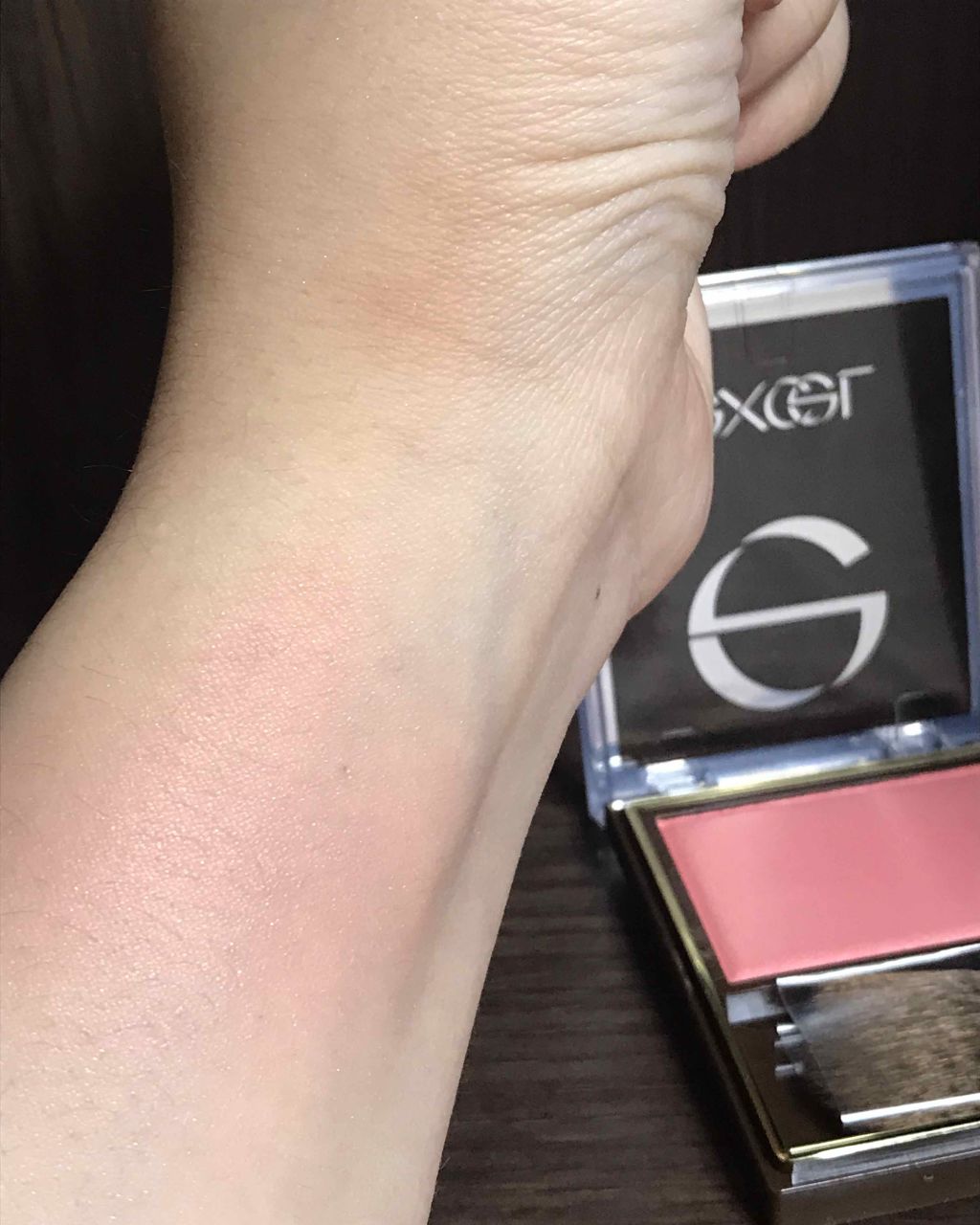 スキニーリッチチーク/excel/パウダーチークを使ったクチコミ（3枚目）