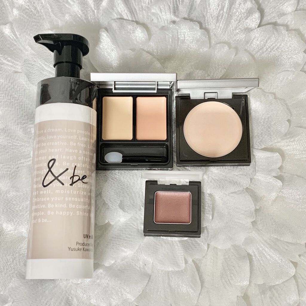 ▽＆be コスメ使用レビュー

この度、LIPPS様を通して提供で＆be様のコスメ4点を頂いたので、レビューいたします。

▽商品概要
┈┈┈┈┈┈┈┈┈┈┈┈┈┈┈┈┈┈┈┈
🌸UVミルク
・SPF50PA ++++
・白浮きしにくい
