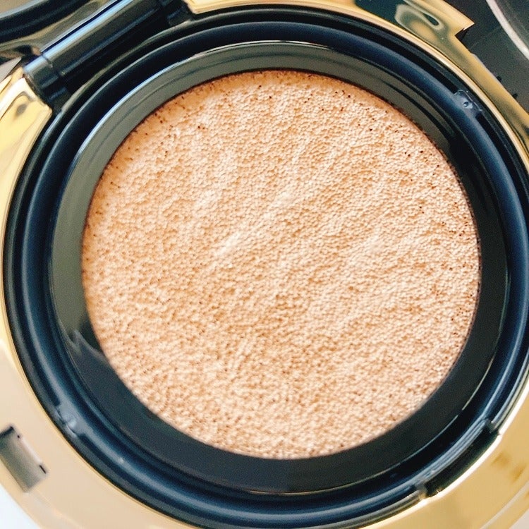 グロウフィットセラムカバークッション/ダルバ/クッションファンデーションを使ったクチコミ(3枚目)