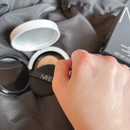 NARS ライトリフレクティング セラムクッション ファンデーション 03789/NARS/クッションファンデーションを使ったクチコミ(2枚目)
