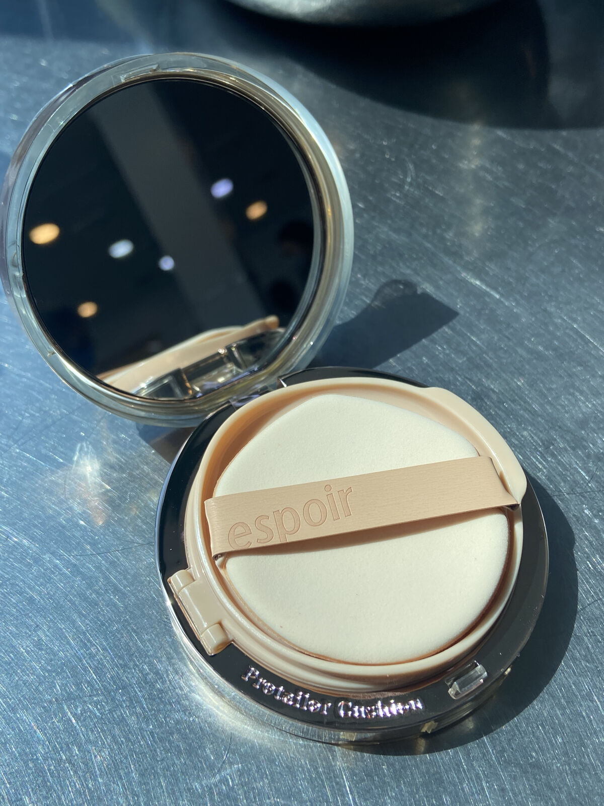 プロテーラービーグロウクッション ニュークラス/espoir/クッションファンデーションを使ったクチコミ（2枚目）