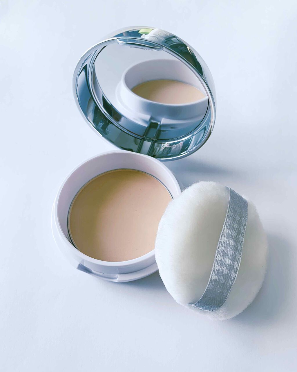 クリアラスト フェイスパウダー N 薬用美白オークル/クリアラスト/プレストパウダーを使ったクチコミ（1枚目）