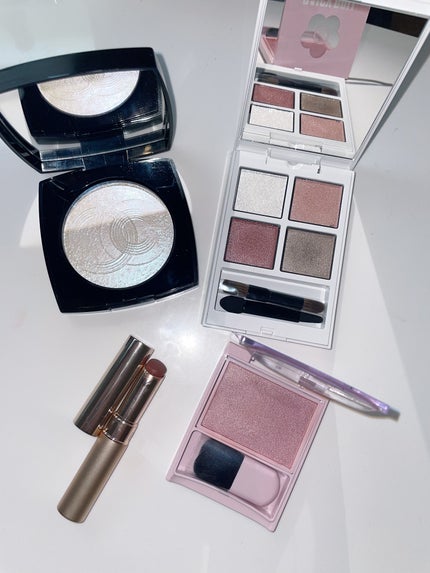 ルミエール ドゥ ローシャン / CHANELの口コミ | おすすめ順 ルミエール ドゥ ローシャン / CHANELの口コミ | おすすめ順