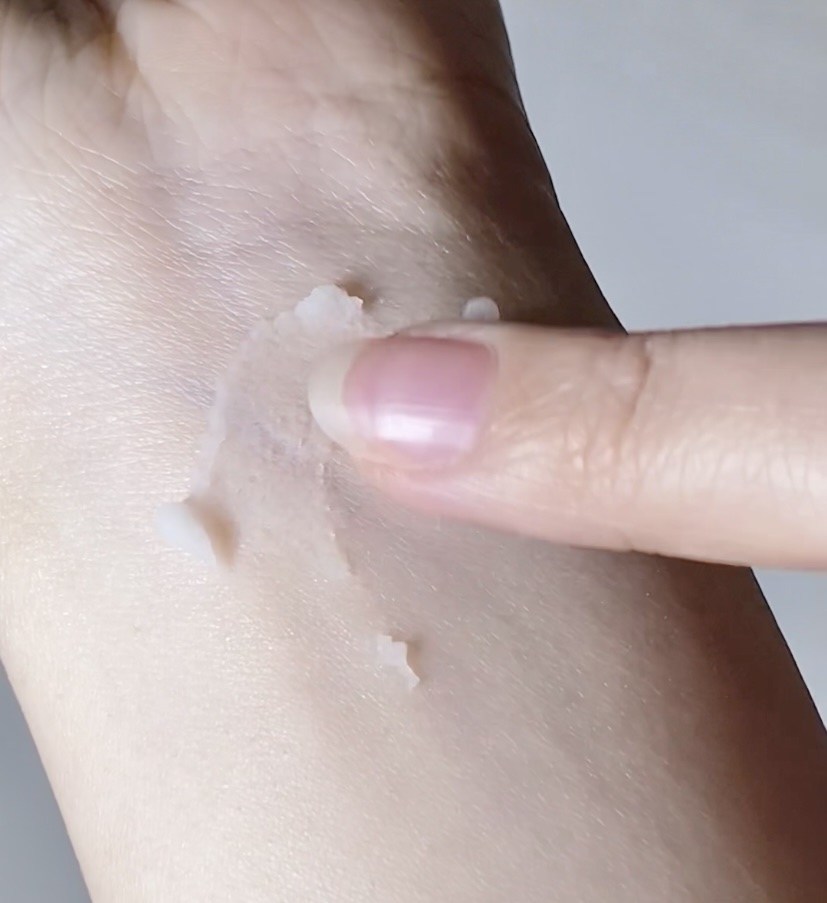 ソリッド パフューム ホワイトアプリコット/LUAFEE/練り香水を使ったクチコミ（3枚目）