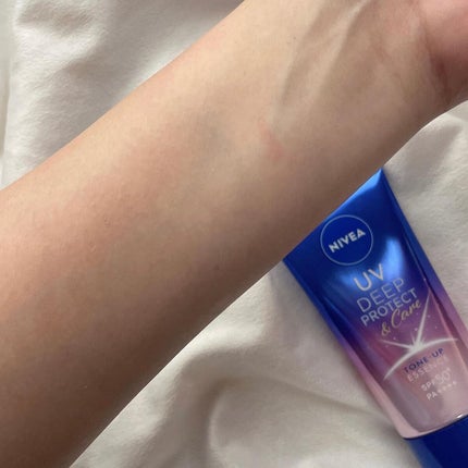 ニベアUV ディープ プロテクト&ケア トーンアップ エッセンス/ニベア/日焼け止めローションを使ったクチコミ(3枚目)