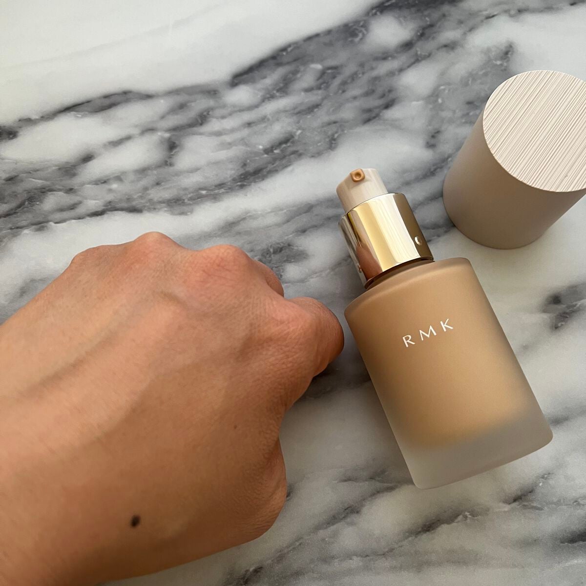 RMK リクイドファンデーション フローレスカバレッジ/RMK/リキッドファンデーションを使ったクチコミ(3枚目)