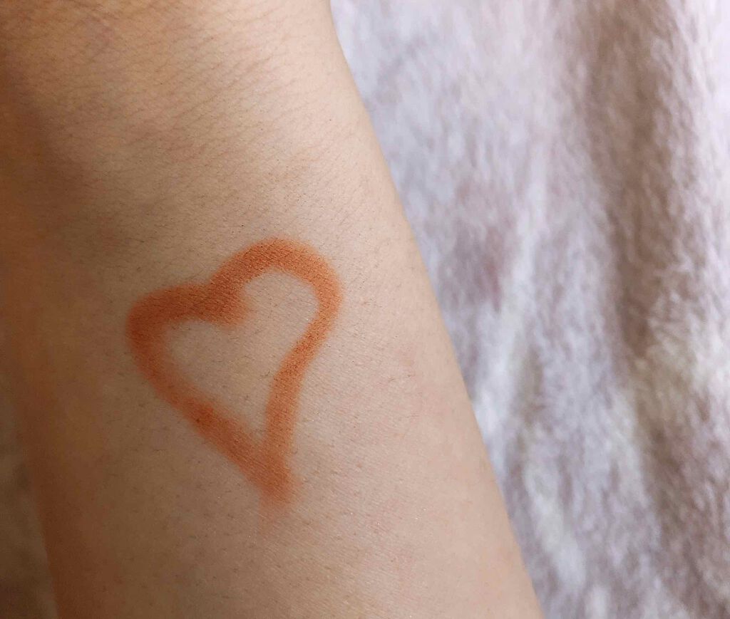 フジコアゲリップ/Fujiko/口紅を使ったクチコミ(2枚目)