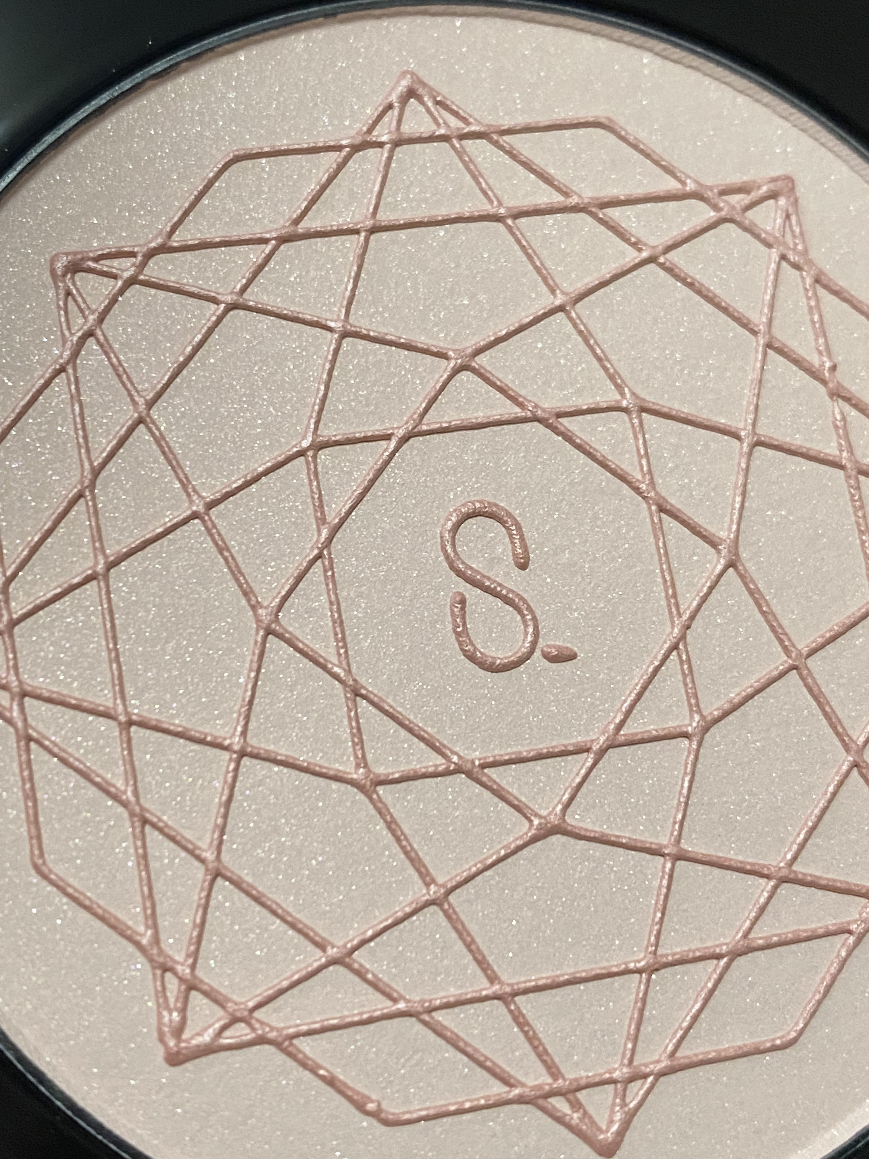 20th アニバーサリー フェイス コンパクト 102 紅艶 - BENITSUYA/SUQQU/パウダーハイライトを使ったクチコミ（3枚目）