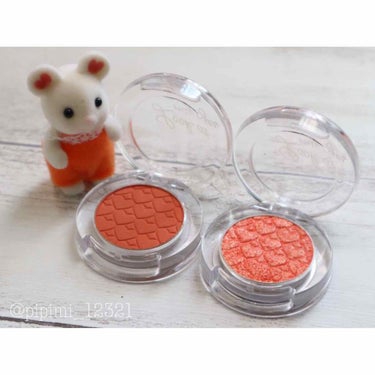 ❁ETUDE HOUSE
ルックアット マイアイズ

オレンジカラーを2色購入しました🙌🏻(品番不明)

発色がよく、ラメの方はキラキラとしていて
めちゃめちゃかわいいです🌸

1色でグラデーションにし