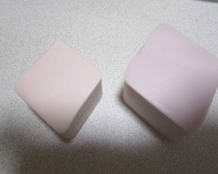 メイクアップスポンジ(バリューパック、ハウス型、14個)/DAISO/パフ・スポンジを使ったクチコミ(2枚目)