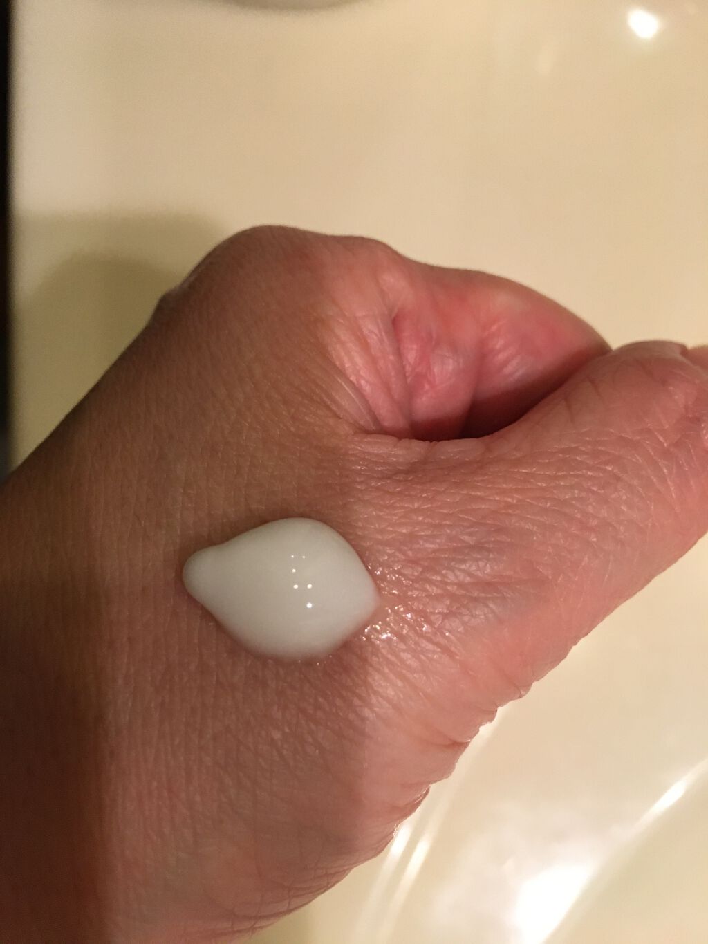 クレンジング・ミルク/イーキューブ/ミルククレンジングを使ったクチコミ(2枚目)