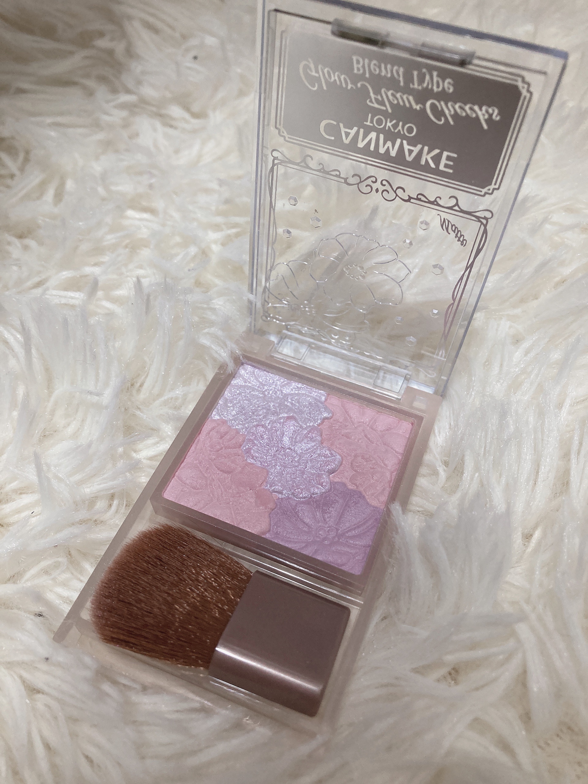 グロウフルールチークス（ブレンドタイプ） B03 ラベンダードリーム/キャンメイク/パウダーチークを使ったクチコミ（3枚目）