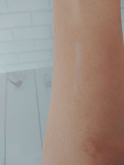 ピコモンテ moreアイシャドウベースのクチコミ「👀ピコモンテ moreアイシャドウベース<アイメイクアップベース>👀
今月のraxyに入.....」(3枚目)