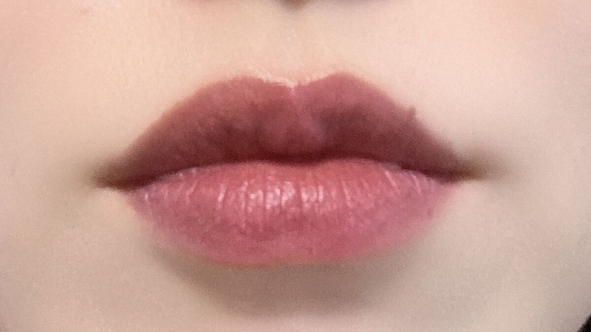 ルージュ アリュール 204 サンサスィオン＜数量限定色＞/CHANEL/口紅を使ったクチコミ（2枚目）