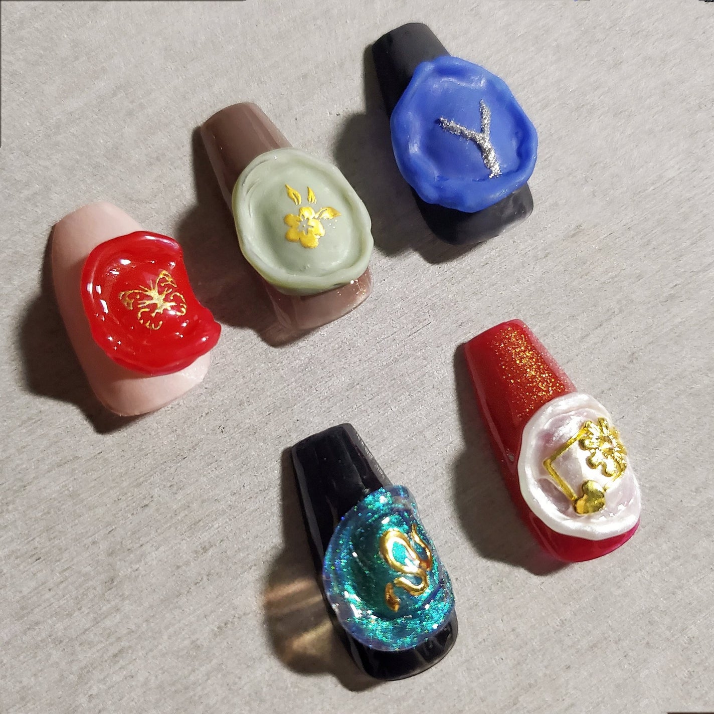 ジェルネイル(ライト対応)/セリア/ジェルネイルを使ったクチコミ(2枚目)