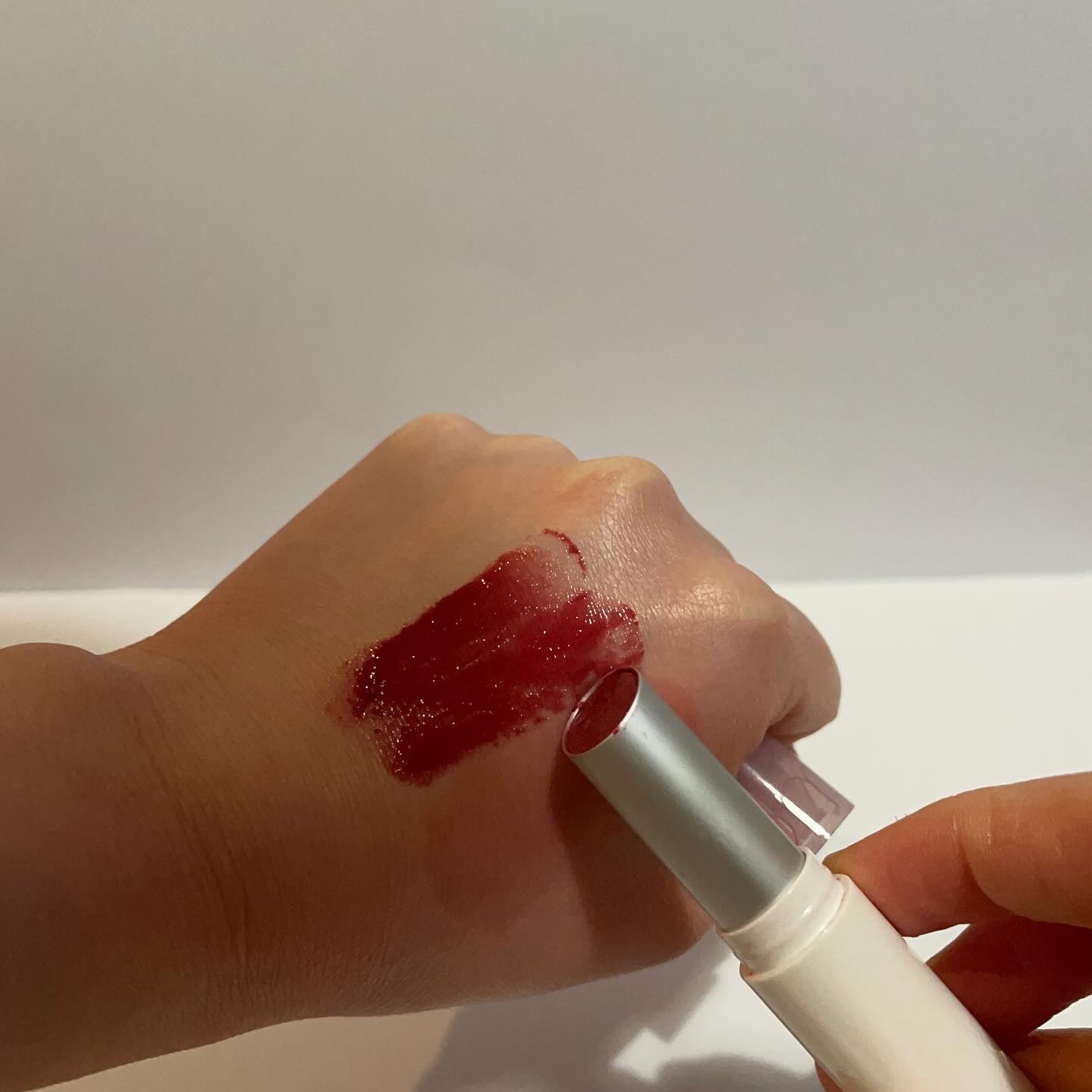 グラスティングメルティングバーム 07 モーブホイップ(Mauve Whip)/rom&nd/リップバームを使ったクチコミ（3枚目）