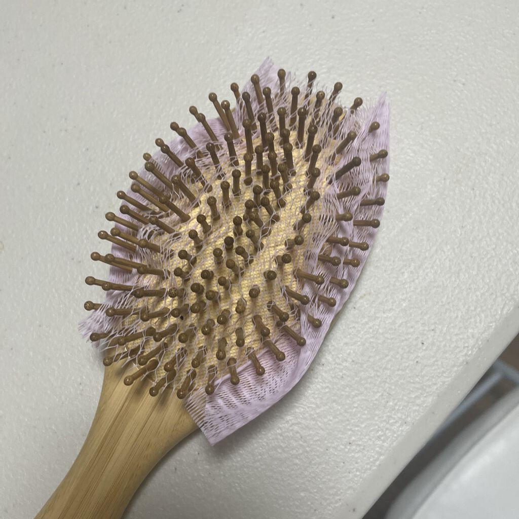 クッション ウッドピン ヘアブラシ/THE BODY SHOP/ヘアブラシを使ったクチコミ（2枚目）